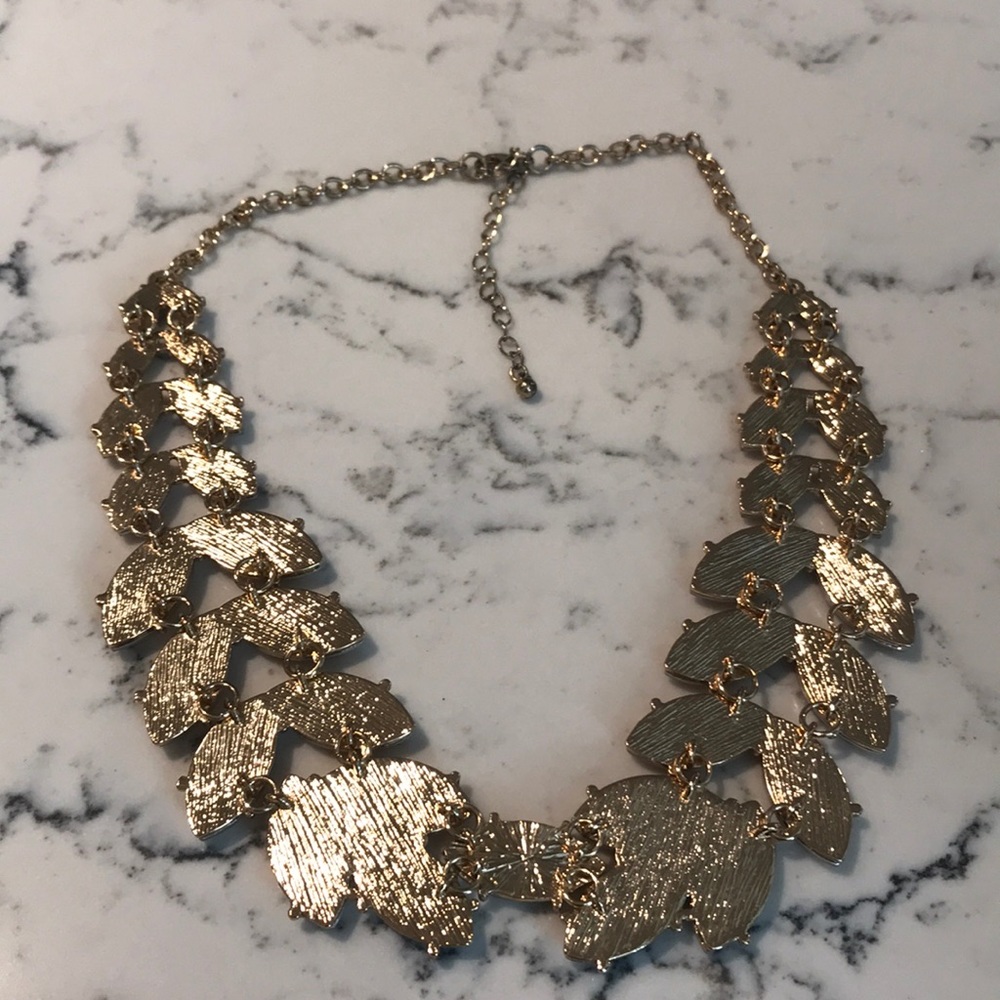 Statement Necklace - Picture 5 of 5